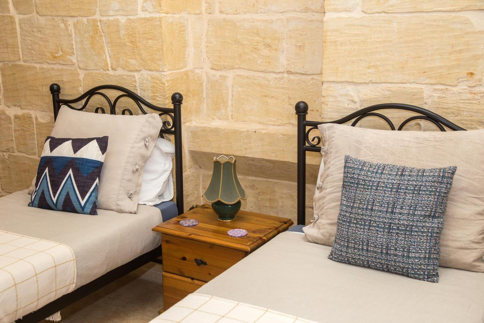 A La Maison B&B Xagħra Εξωτερικό φωτογραφία